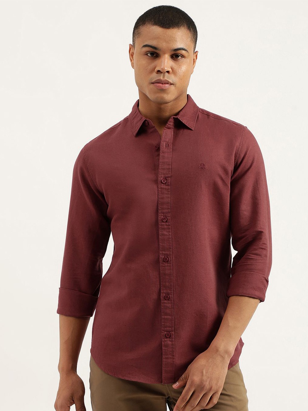 

United Colors of Benetton Men Slim Fit Opaque Casual Shirt, Red