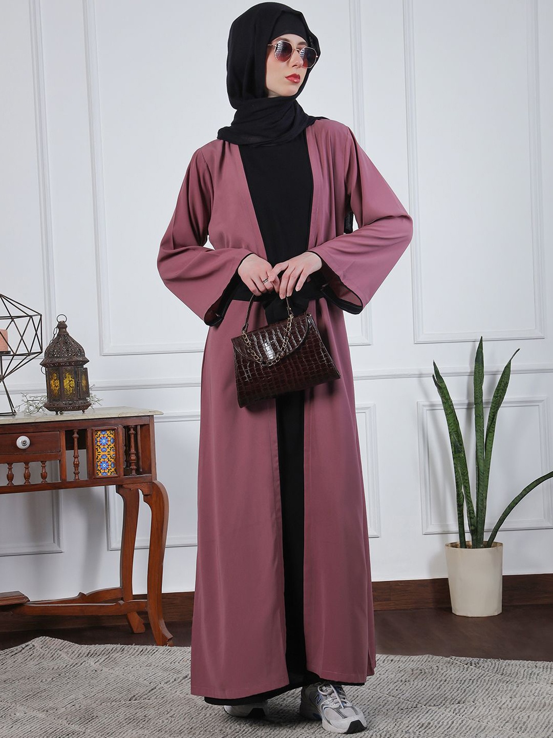 

NABIA Solid Shrug Abaya With Inner, Pink