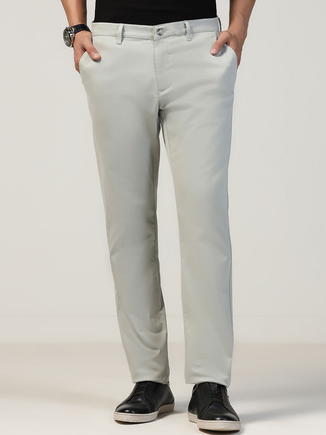 

Blackberrys Men Slim Fit Chinos, Grey