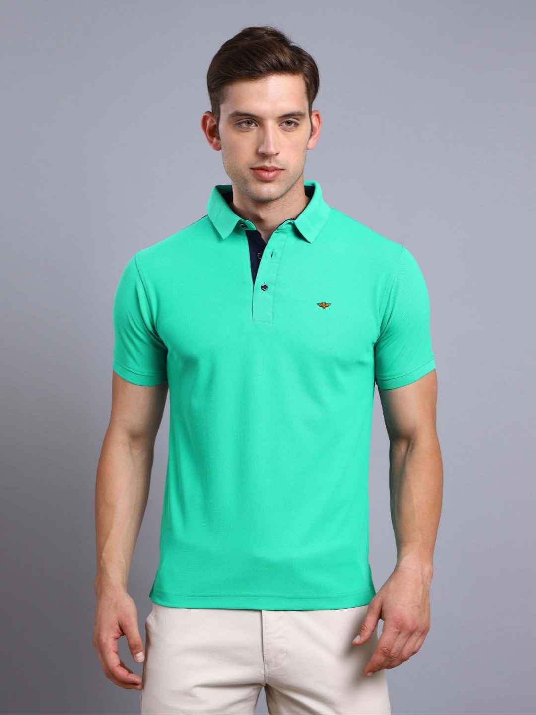 

STELLERS Men Solid Polo Collar T-Shirt, Green