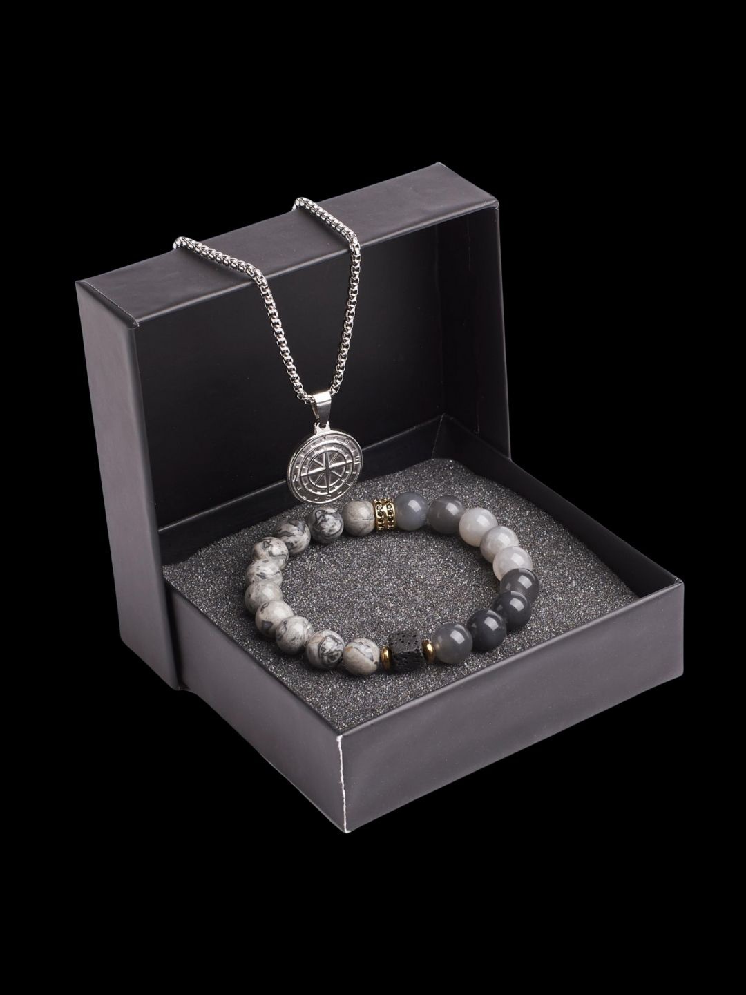 

SALTY Men Beaded Jewellery Set, Silver