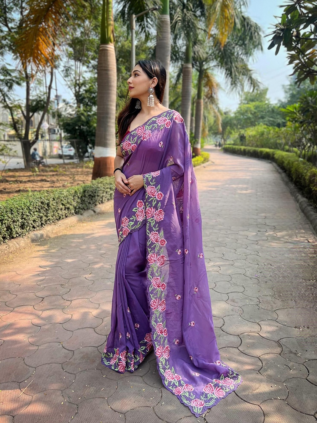 

Mitera Floral Embroidered Organza Saree, Purple