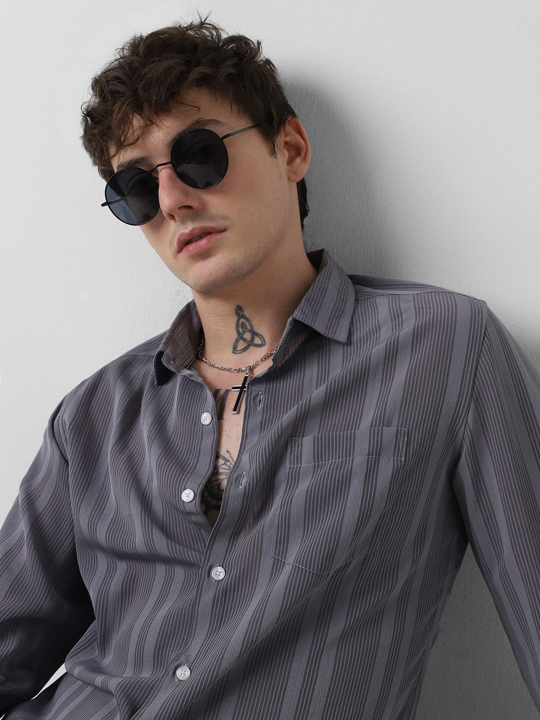 

VASTRADO Men Classic Slim Fit Striped Casual Shirt, Grey