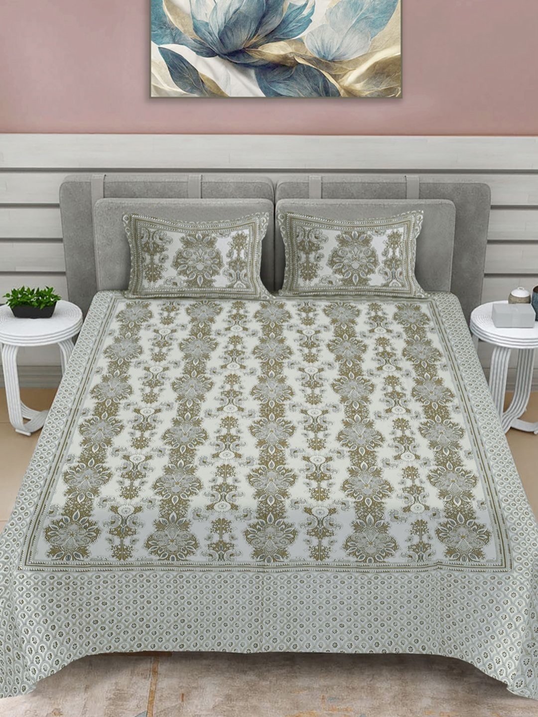 

FABINALIV Brown & White Ethnic Print Pure Cotton King Size Bedsheet & 2 Pillow Covers