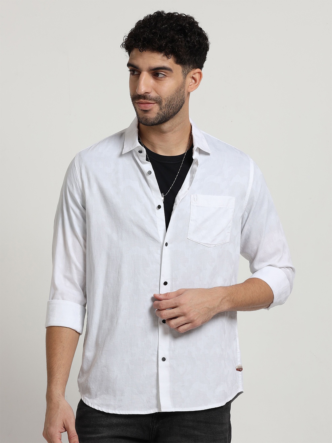 

URBARO Men Smart Abstract Printed Slim Fit Pure Cotton Casual Shirt, White