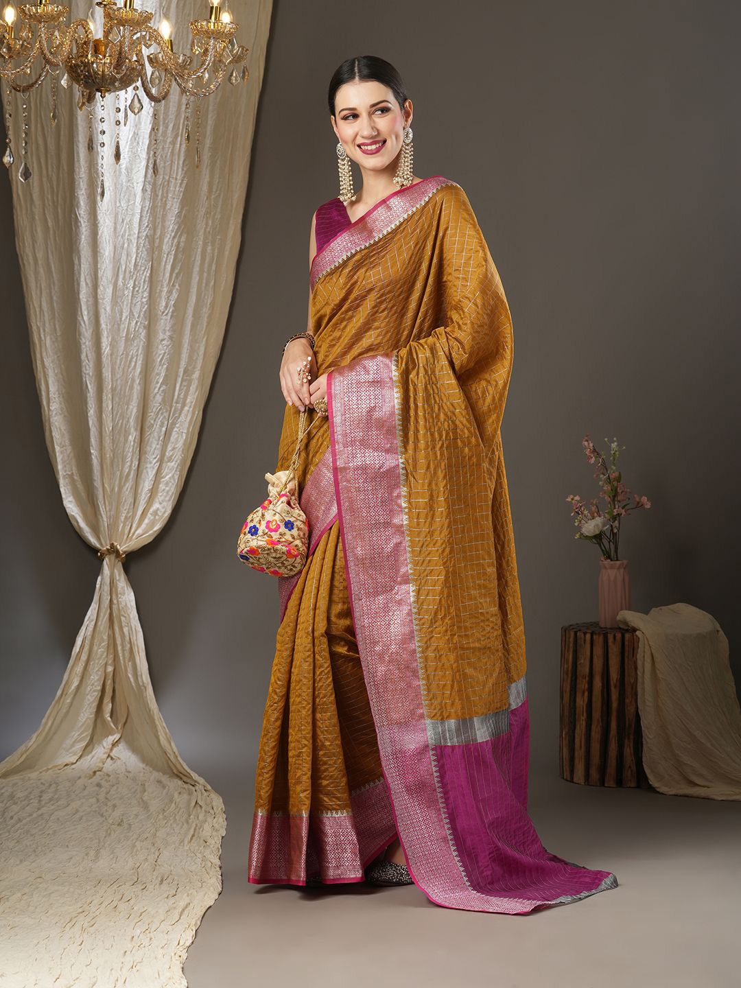 

Saree mall Woven Design Zari Checked Taant Saree, Mustard