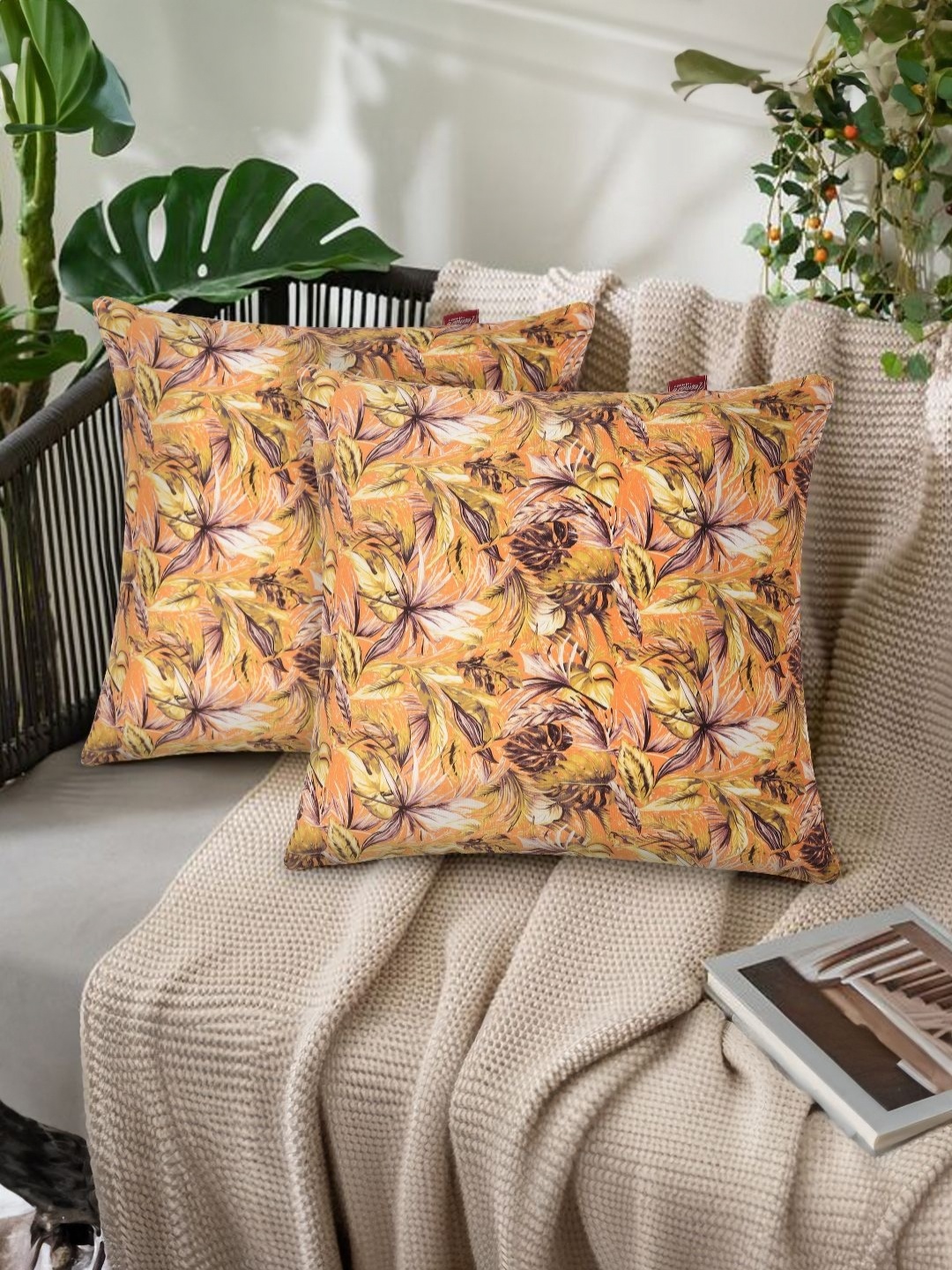 

Tesmare Premiun Orange & Yellow 2 Pieces Floral Printed Velvet Square Cushion Covers