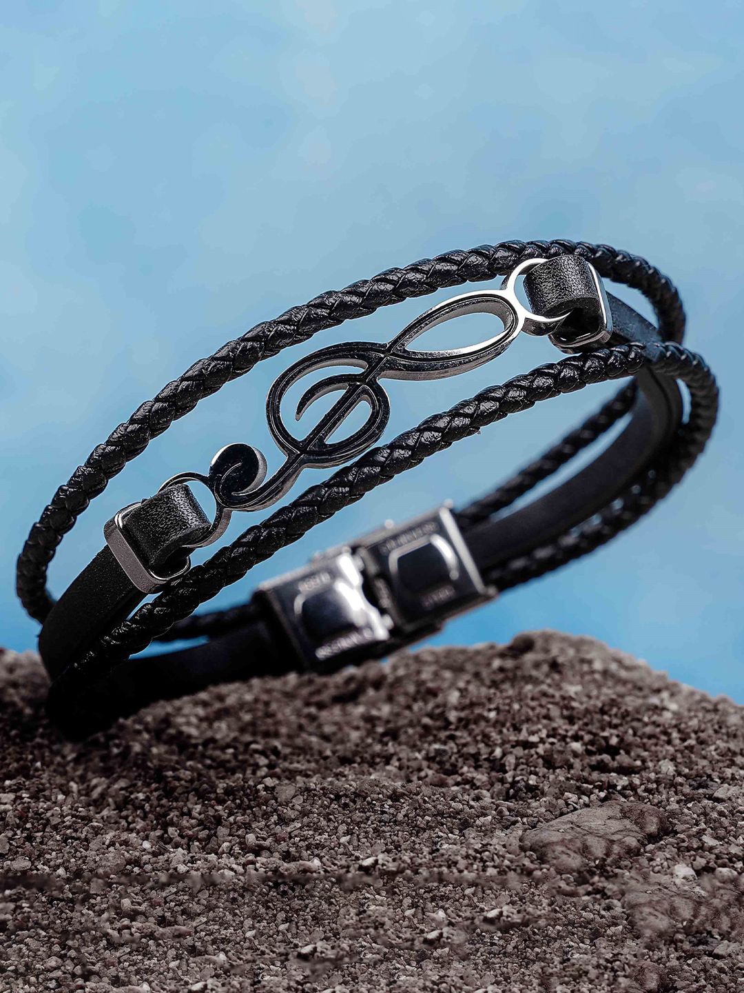 

SWASHAA Gilbert Men Silver-Plated Leather Wraparound Bracelet