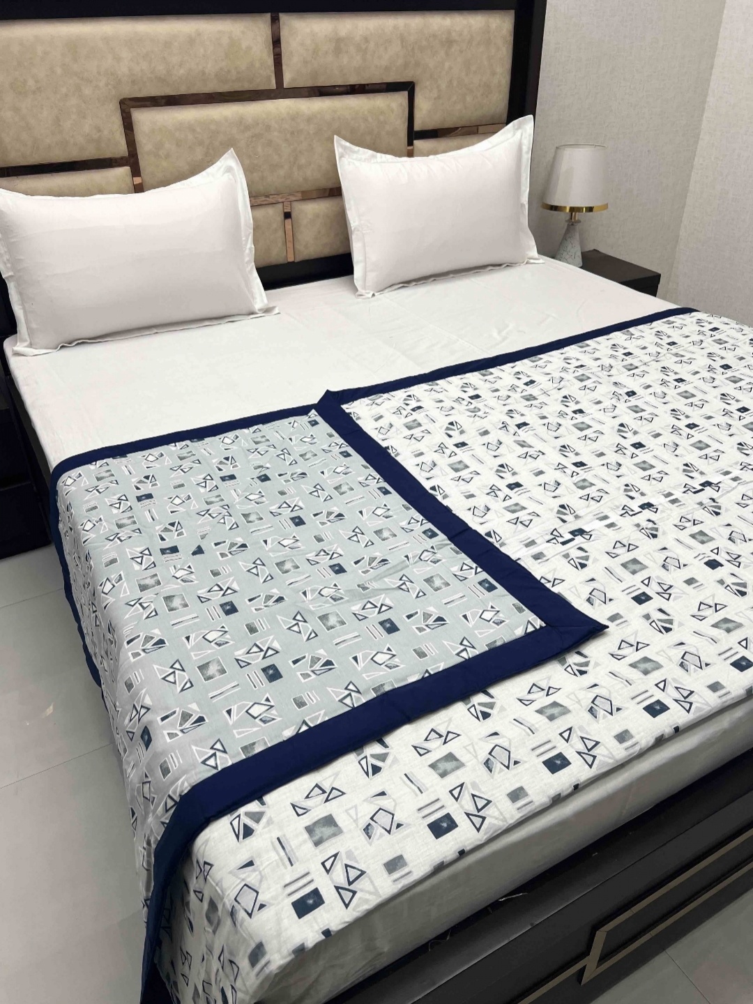 

Pure Decor Blue & White Geometric Cotton AC Room 210 GSM Double Bed Dohar