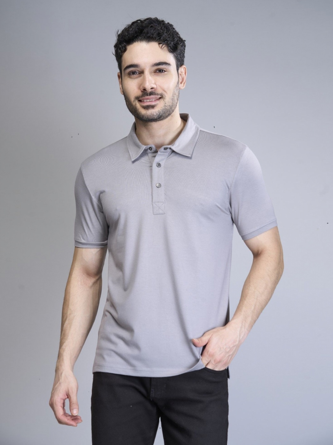 

INTERWOVE Men Solid Polo Collar Slim Fit T-Shirt, Grey
