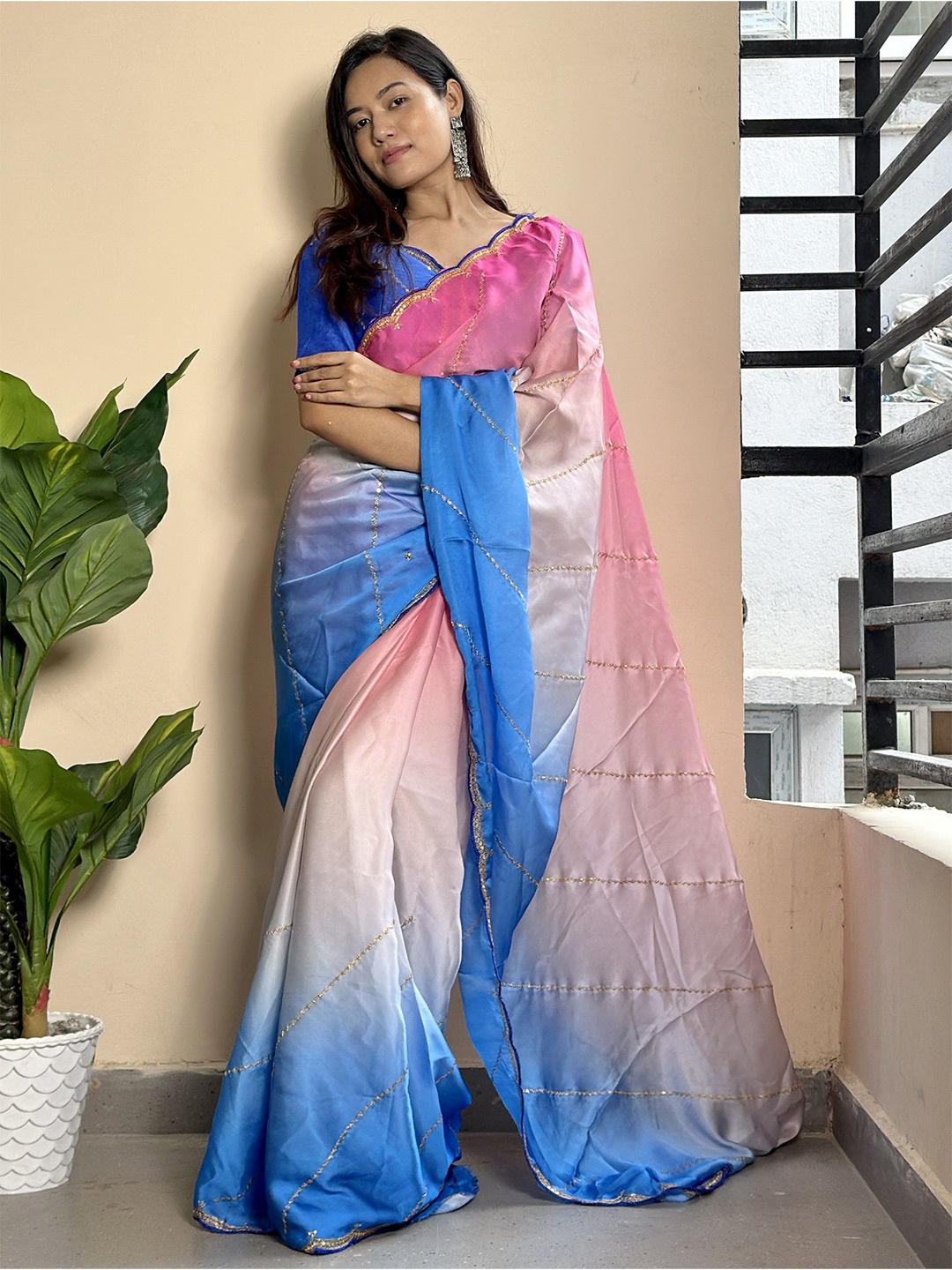 

Mitera Embroidered Organza Saree, Blue