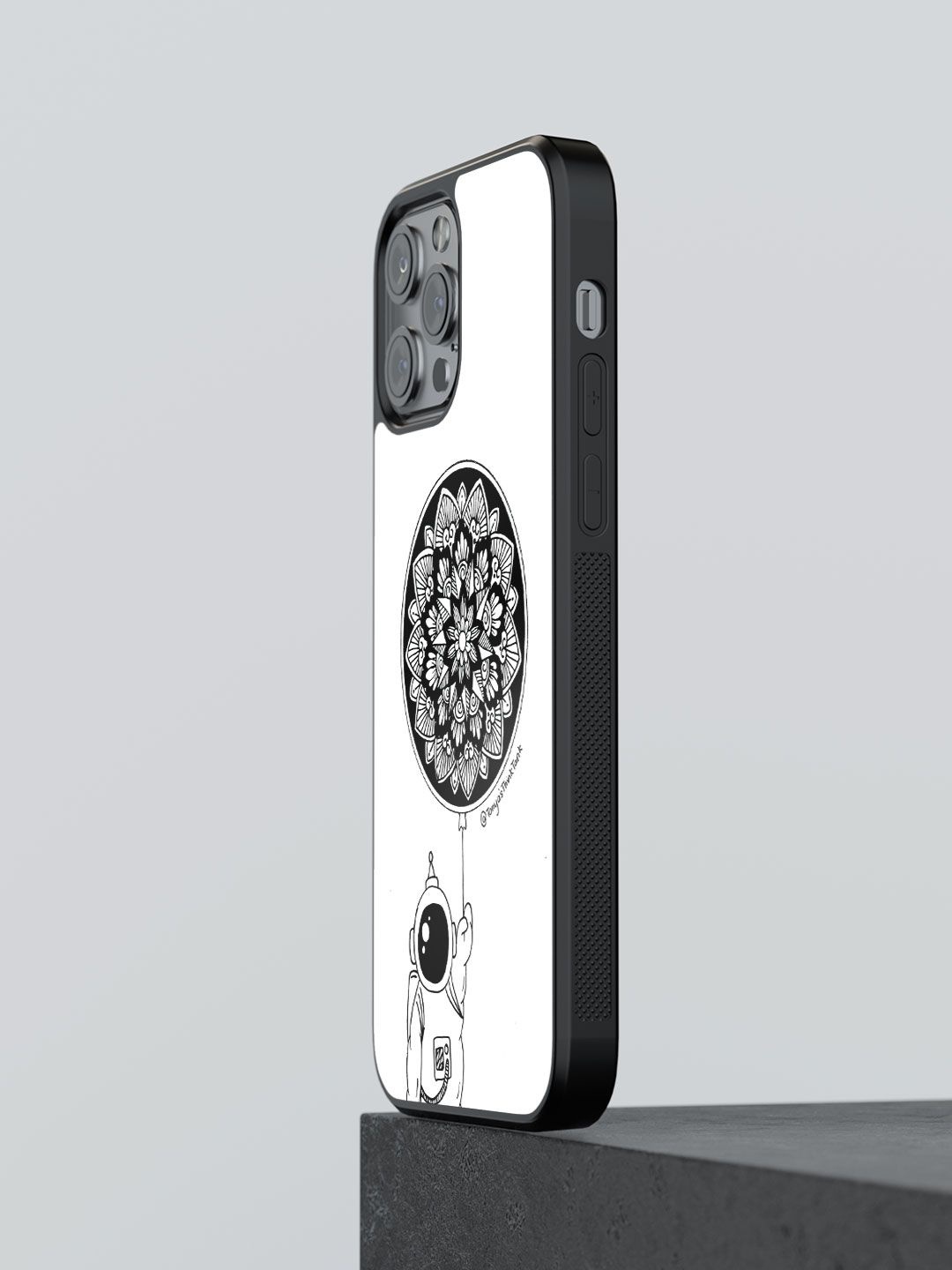 

macmerise Floral Printed iPhone 13 Pro Max Back Case Mobile Accessories, White