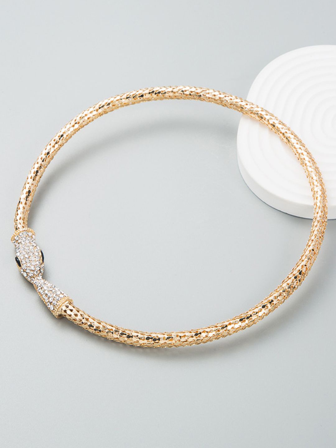 

Krelin Rhinestone Stone Studded Decor Snake-Design Necklace, Gold