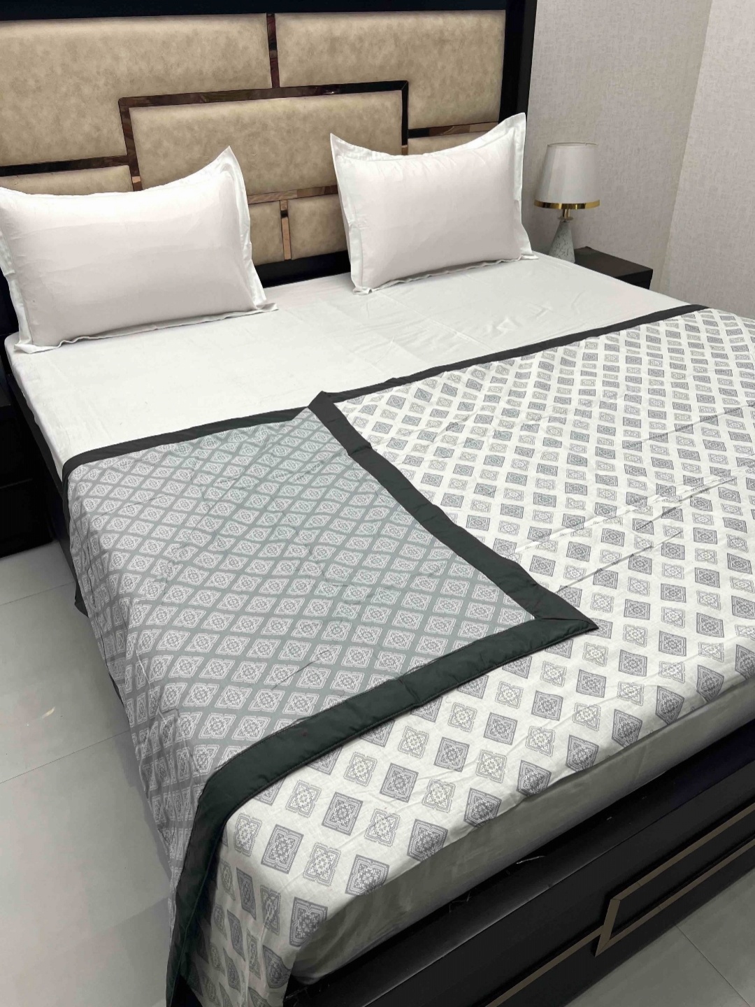 

Pure Decor Grey & White Printed AC Room 210 GSM Pure Cotton Reversible Double Bed Dohar