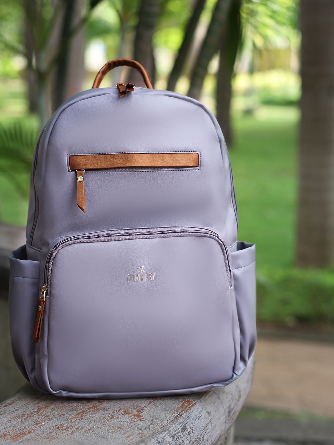 

THE CLOWNFISH Stellar Unisex Brand Logo Backpack, Purple