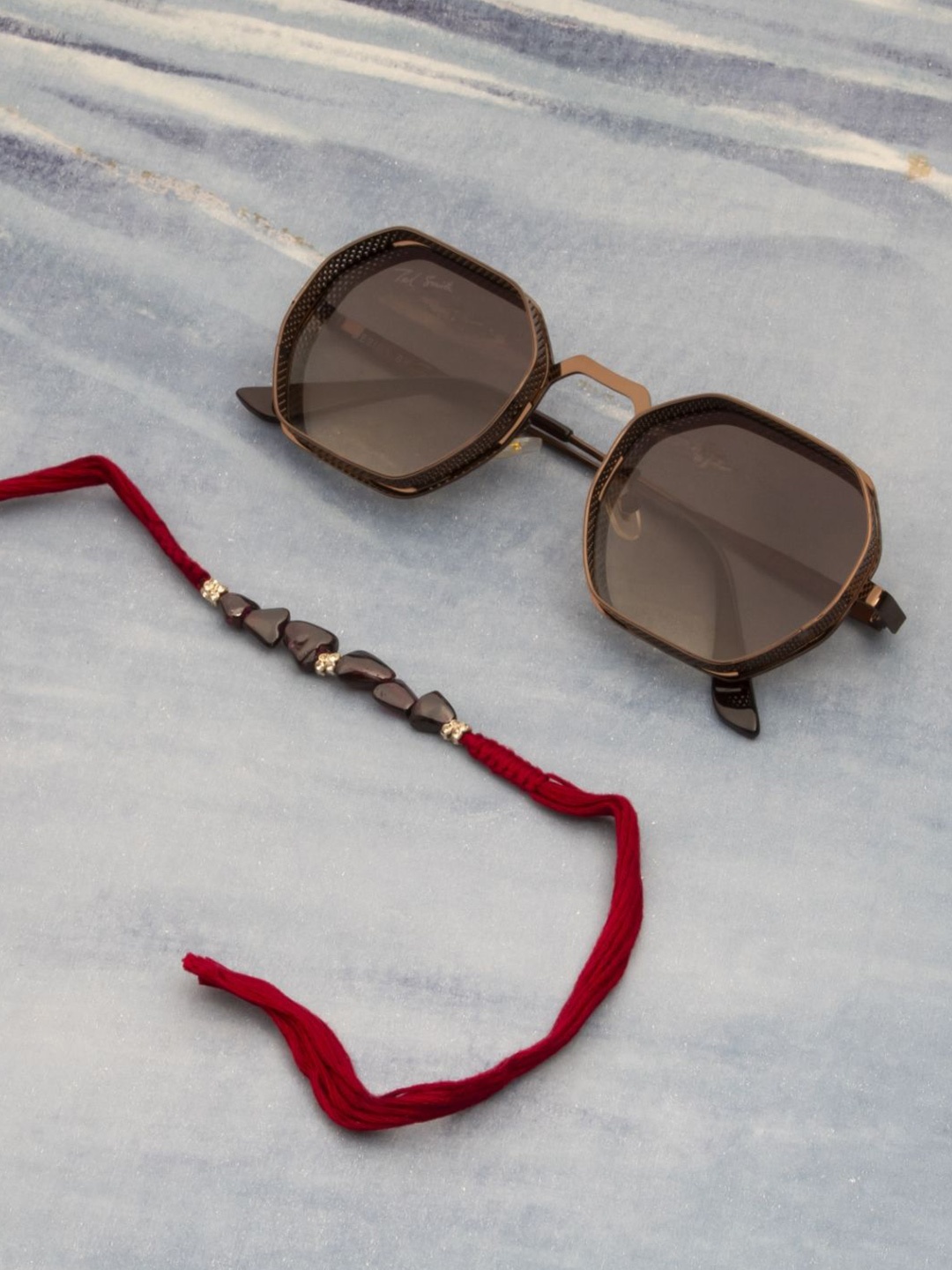 

Ted Smith 2-Pcs Rakhi With Sunglasses Gift Set, Brown