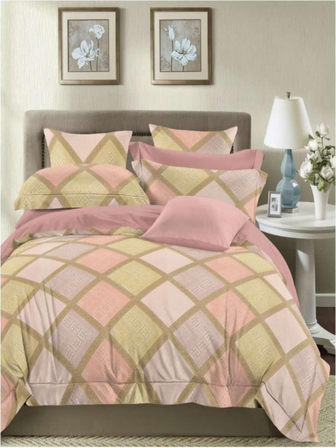 

Bedbathandbliss Green Floral 300 TC King Bedsheet with 2 Pillow Covers