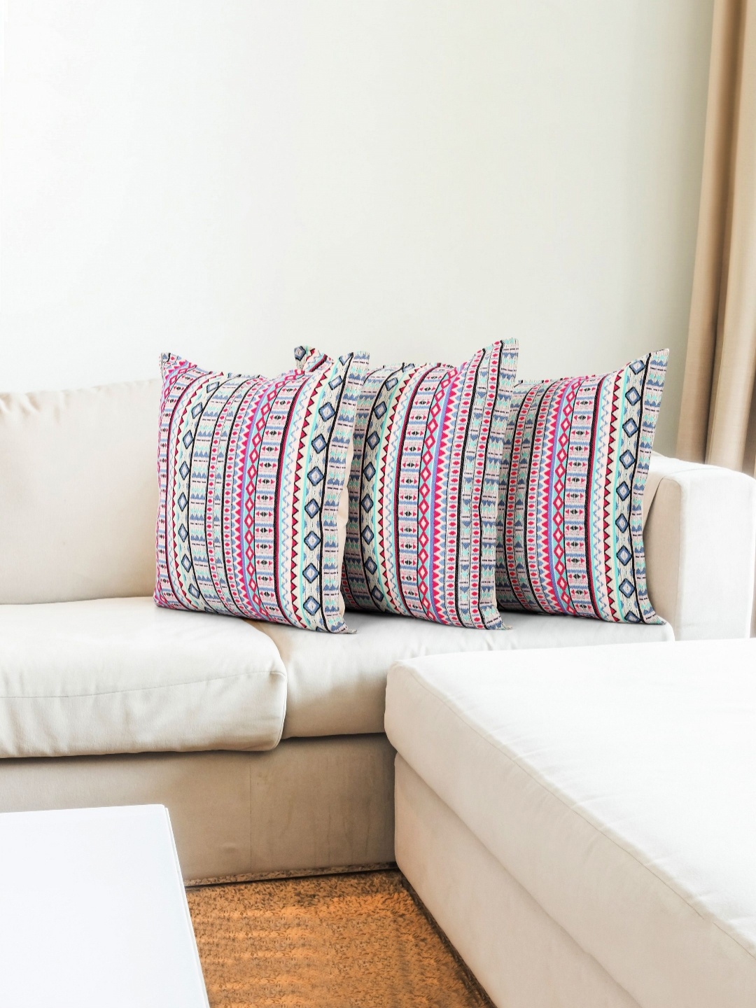 

Fashionhub White & Pink 3 Pieces Geometric Printed Square Cushion Covers