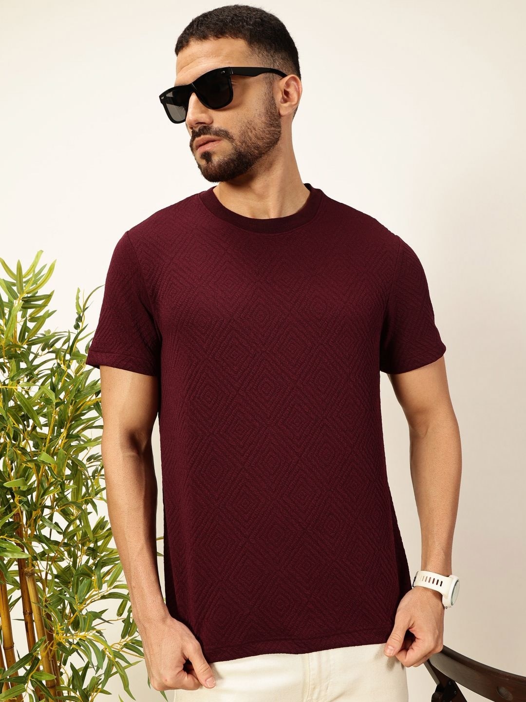 

Thomas Scott Men Anti Odour Solid Round Neck T-Shirt, Burgundy