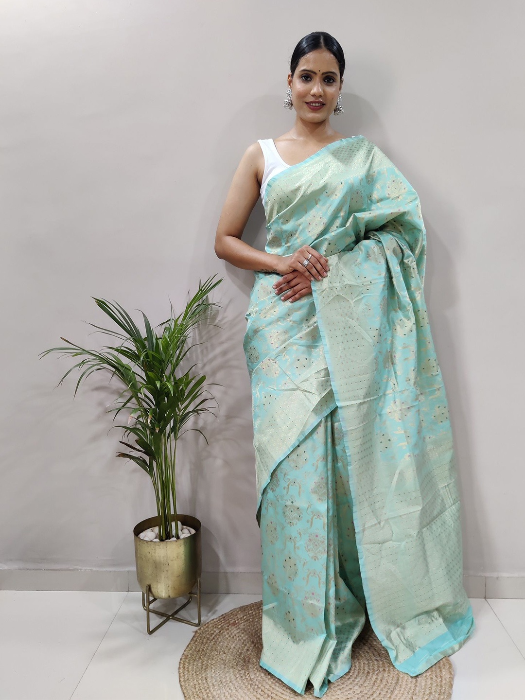 

LADY SHOPI Ethnic Motifs Zari Pure Silk Banarasi Sky Color Saree, Turquoise blue