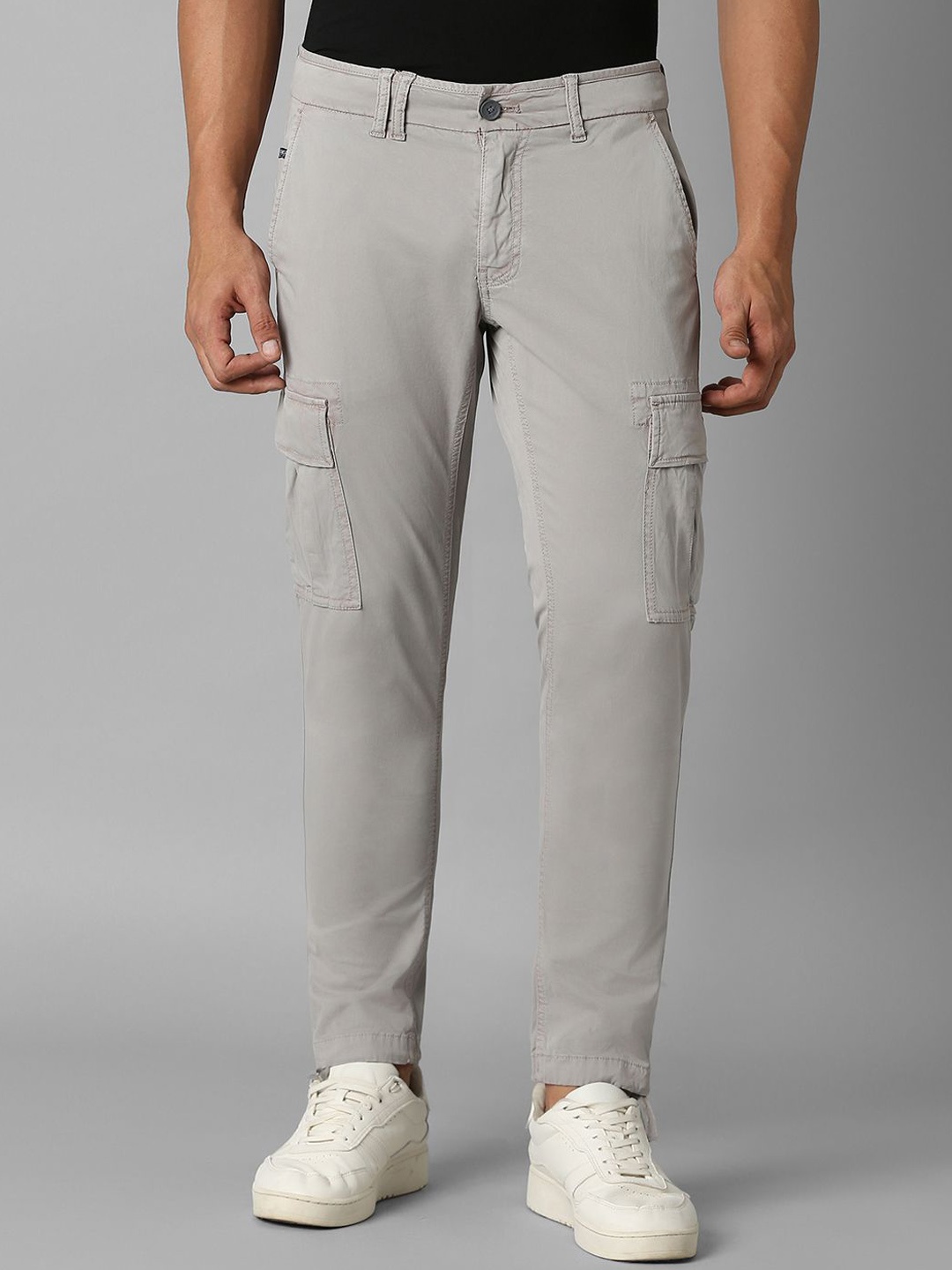 

Louis Philippe Jeans Men Slim Fit Cargos Trousers, Grey