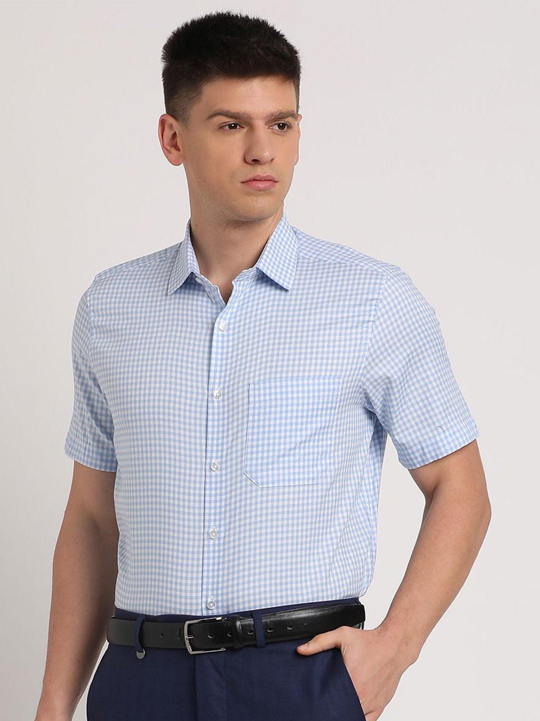 

Turtle Men Standard Gingham Checked Cotton Slim Fit Formal Shirt, Blue