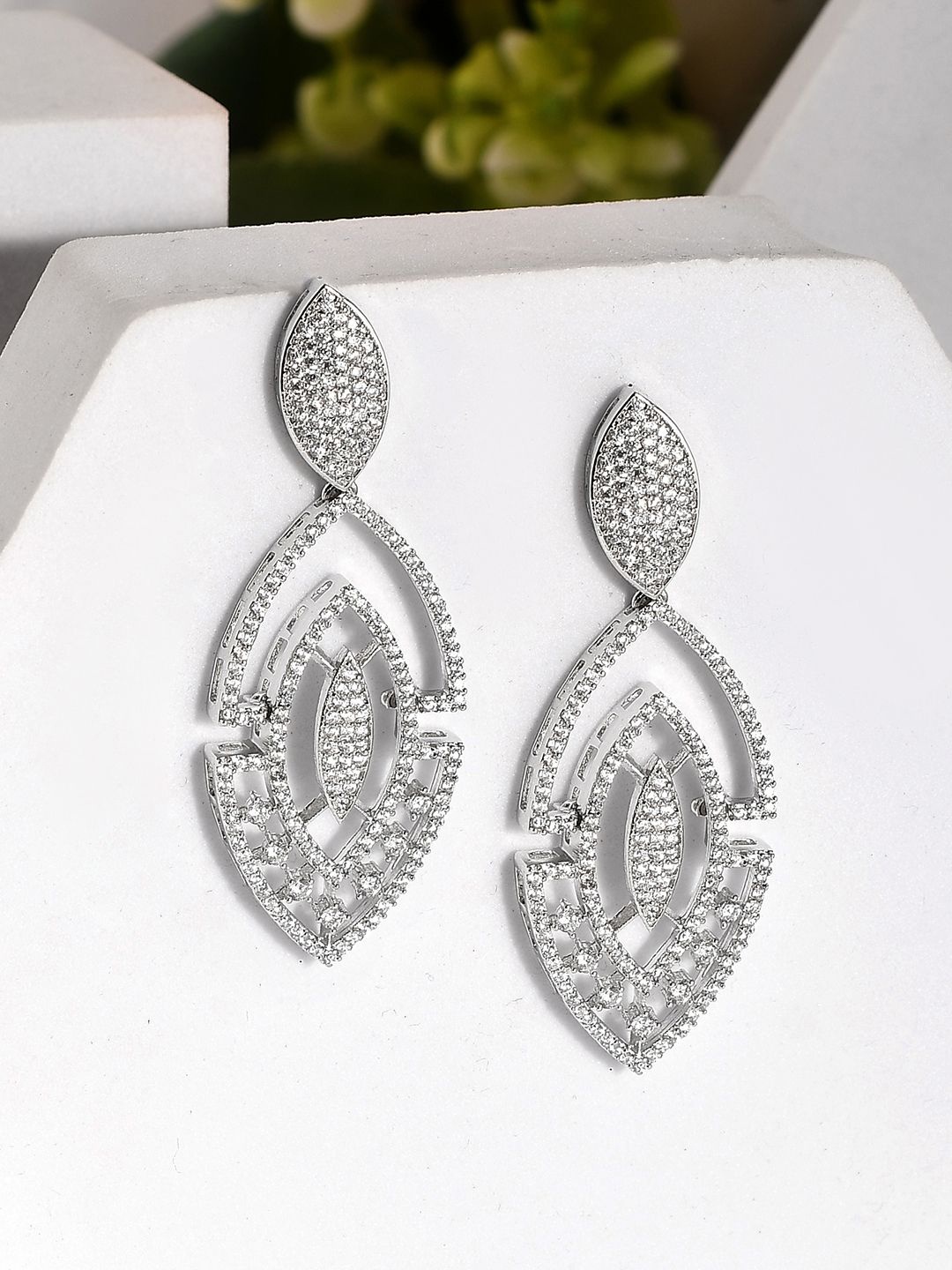 

Voylla Rhodium Plated American Diamond Sparkling Elegance Glistening Drop Earrings, Silver