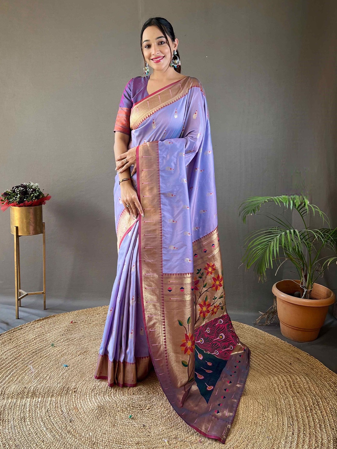 

DEVATITHI Ethnic Motifs Zari Paithani Saree, Lavender