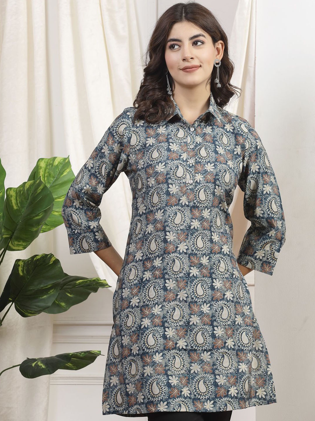 

Nayam By Lakshita Women Floral Printed Kurta, Teal