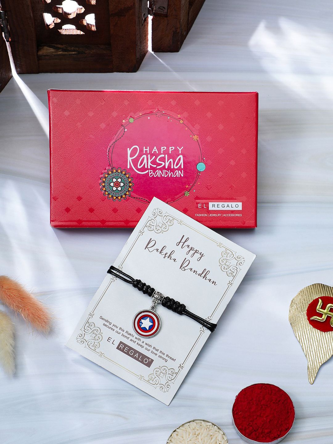 

EL REGALO Boys Captian America Charm Thread Rakhi, Black