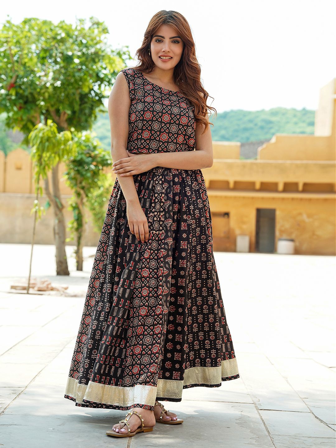 

KALINI Printed Block Print Cotton Ready to Wear Lehenga & Blouse, Black