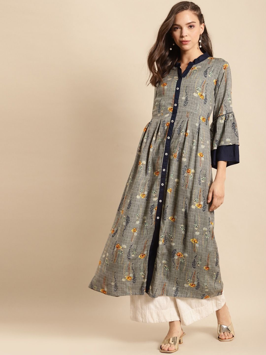 

Anouk Floral Printed Bell Sleeves Mandarin Collar Anarkali Kurta, Grey