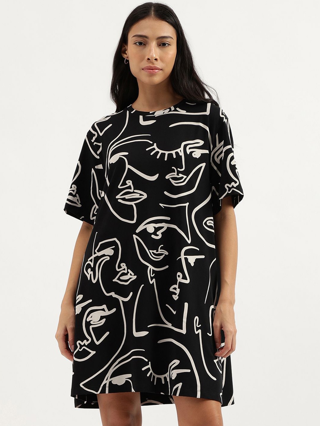 

United Colors of Benetton Printed Round Neck Short Sleeves A-Line Dress, Black