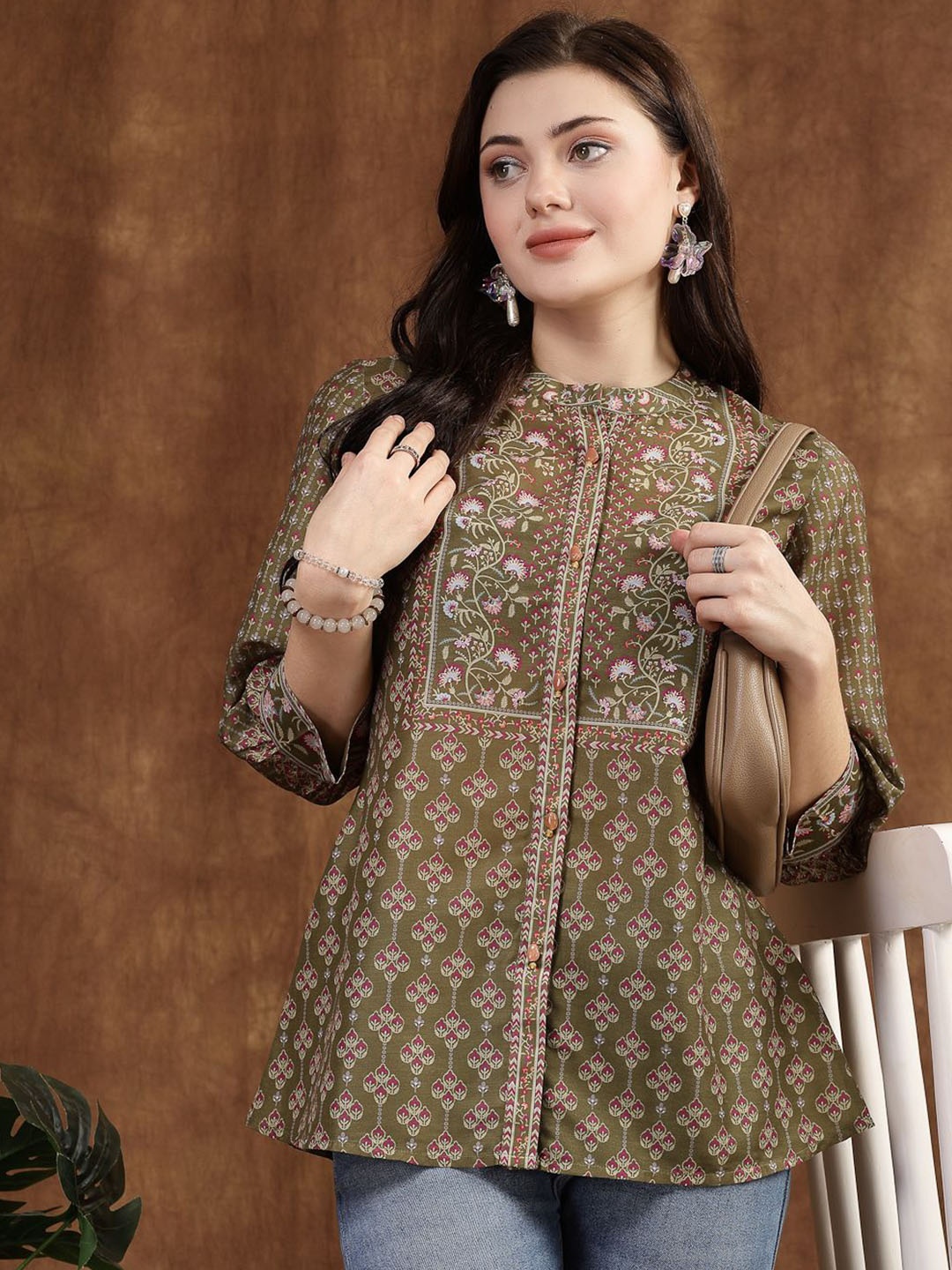 

Nayam By Lakshita Floral Printed Mandarin Collar Tunic, Green