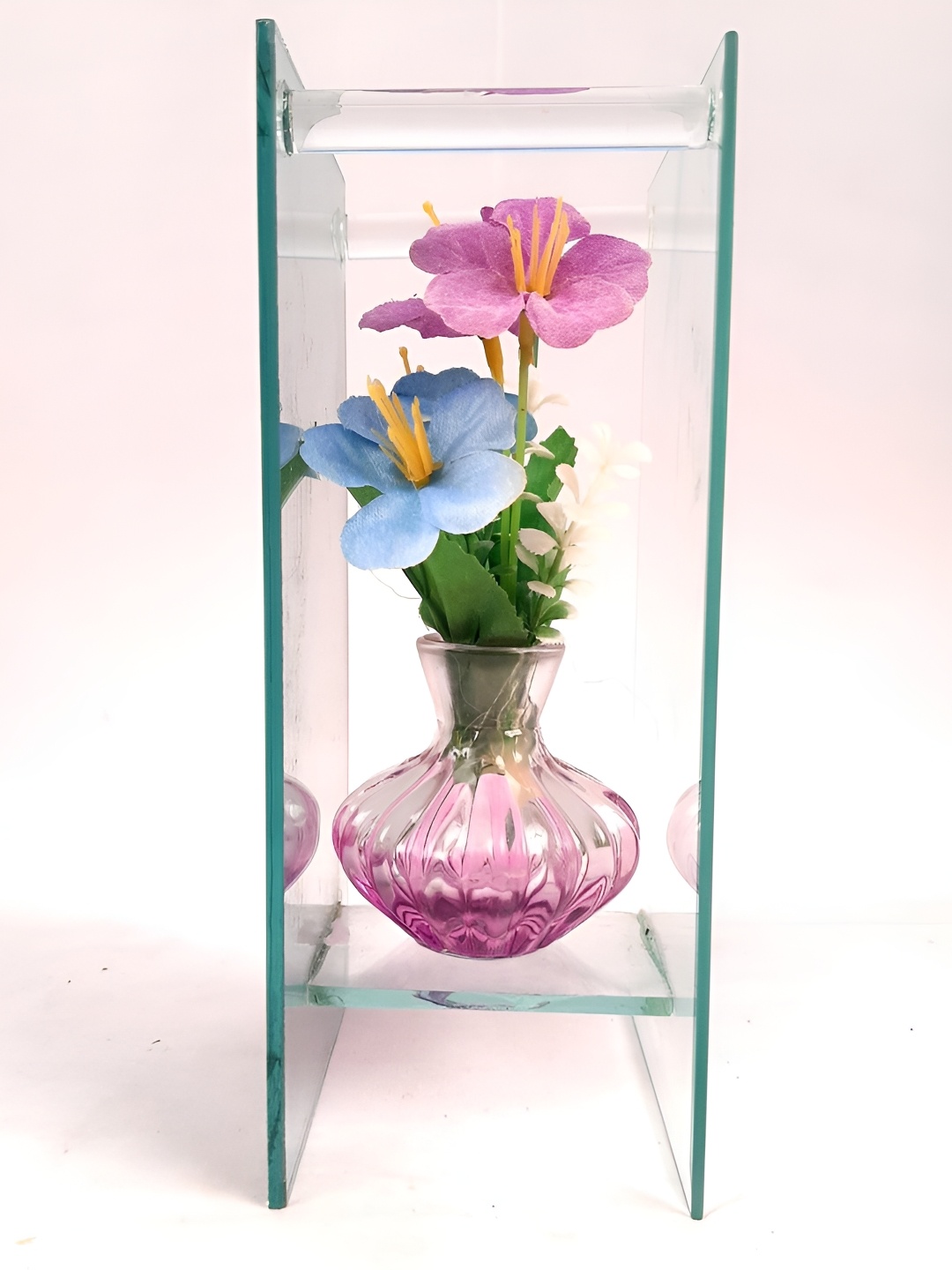 

apka mart Purple & Blue Curio Vase Enclosed In Mirror Panels Showpiece