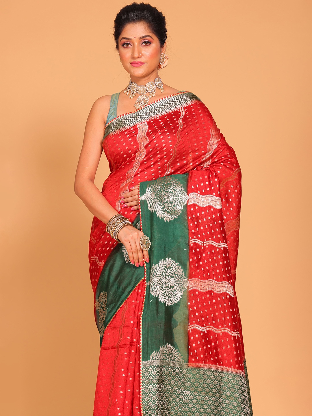 

Morchari Striped Zari Pure Silk Saree, Red