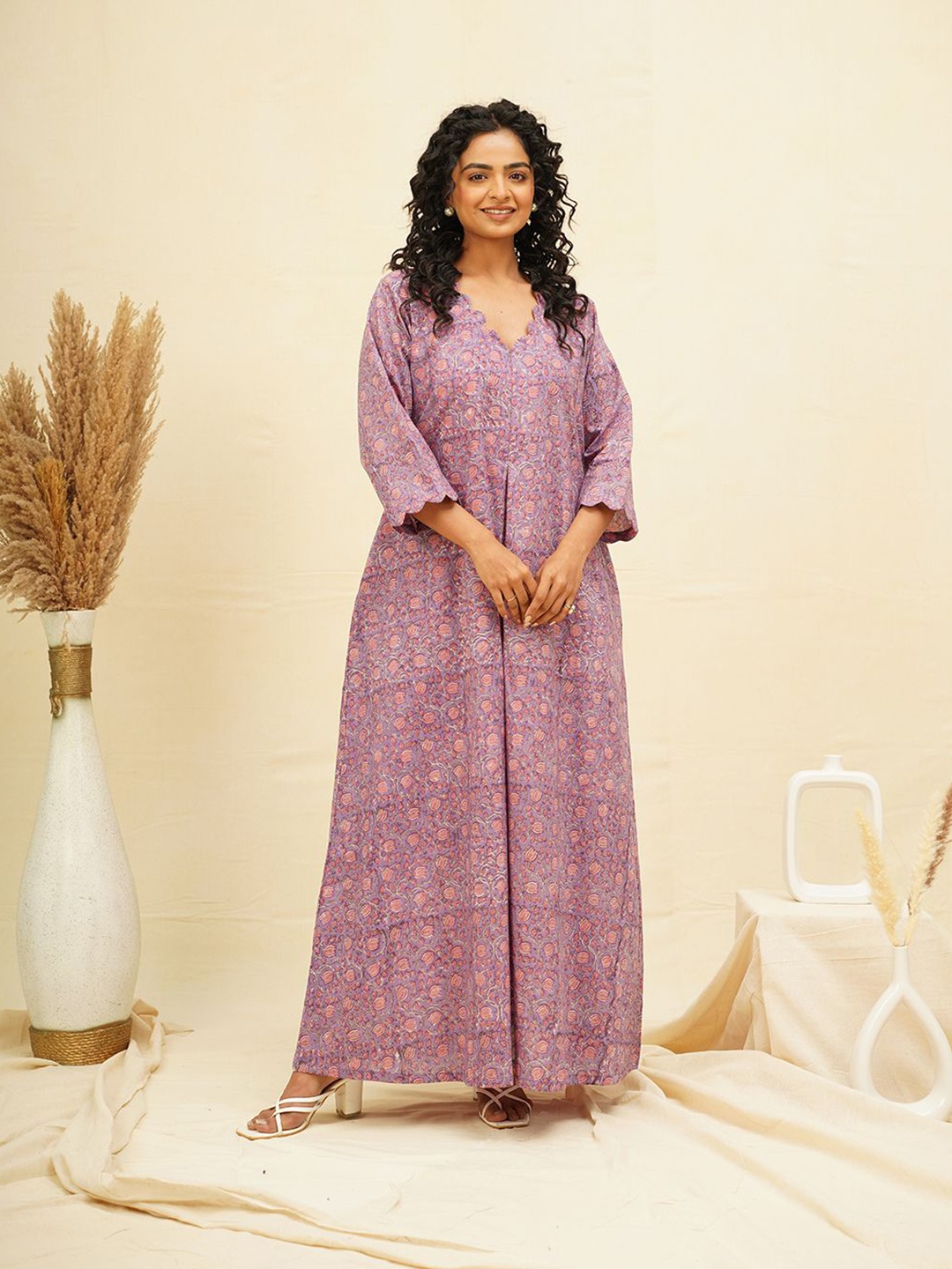 

THE SAFFRON SAGA Printed V-Neck Three-Quarter Sleeves Maxi Dress, Purple