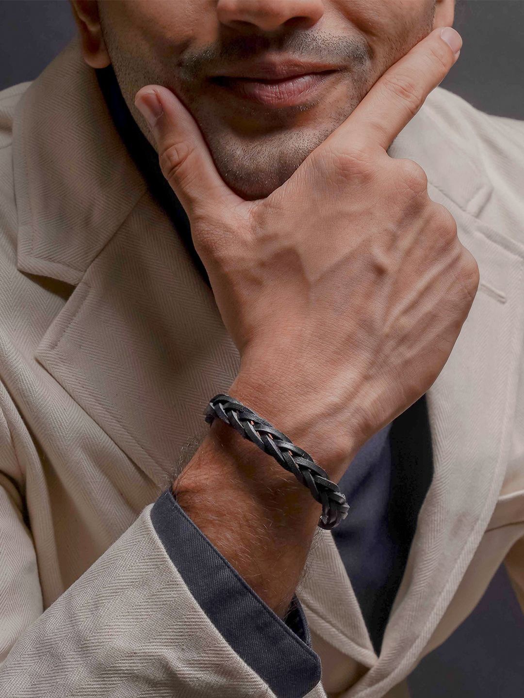 

SWASHAA Tyron Men Leather Rhodium Plated Wraparound Bracelet, Silver