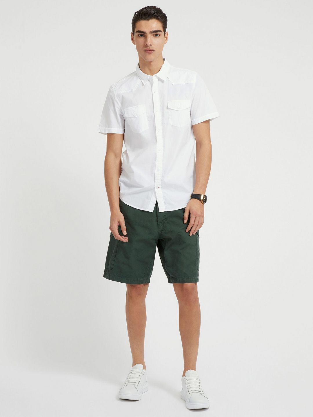 

GUESS Men Spread Collar Solid Cotton Casual Shirt, White