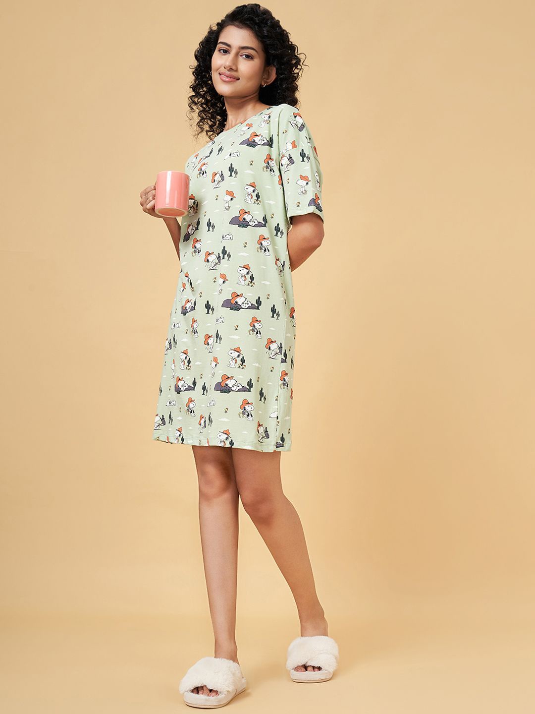 

Dreamz by Pantaloons Women Printed T-shirt Nightdress, Green