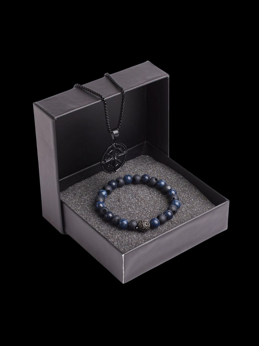 

SALTY Men Beaded Jewellery Set, Black