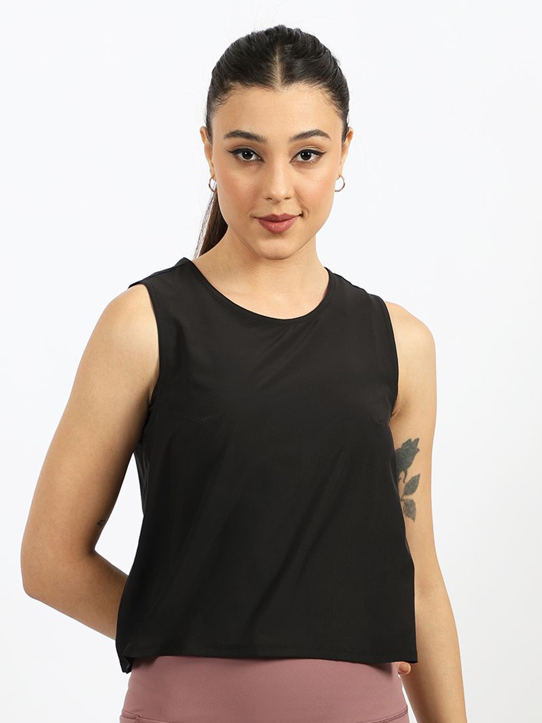 

Blissclub Styled Back Solid Top, Black