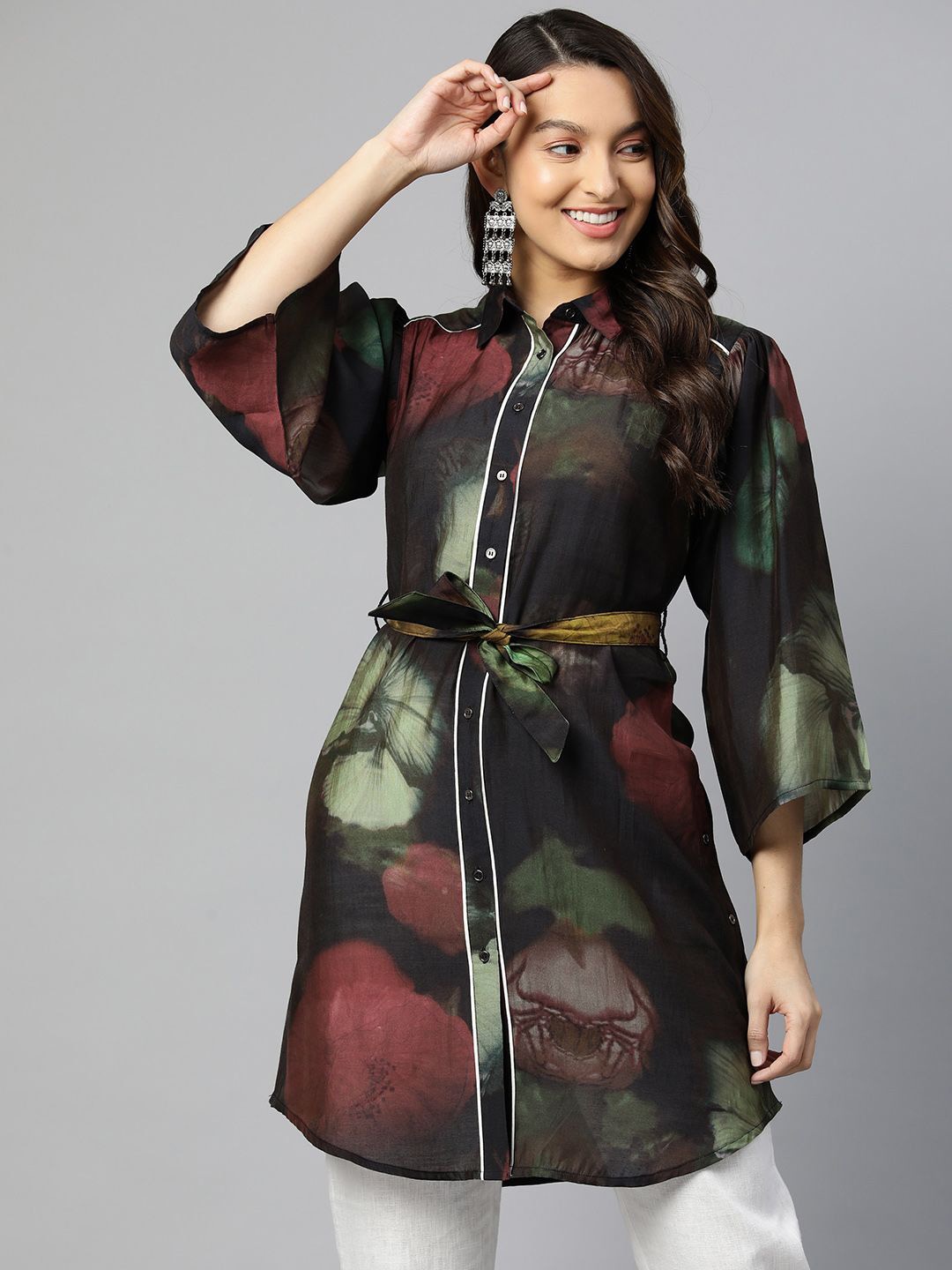 

Nayam By Lakshita Abstract Printed Shirt Collar Tunic, Maroon