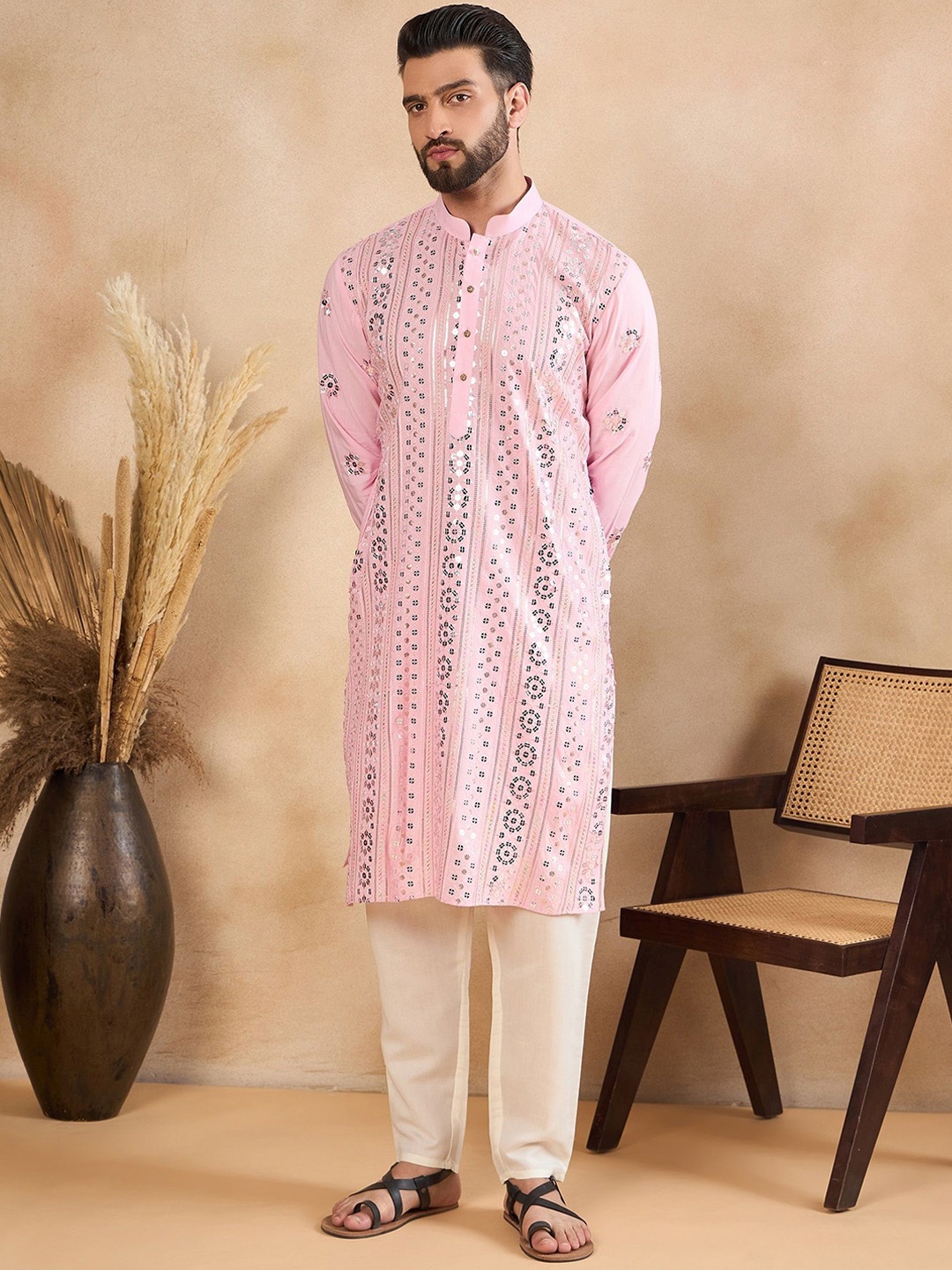 

House of Pataudi Ethnic Motifs Embroidered Mandarin Collar Sequins Straight Kurta, Pink
