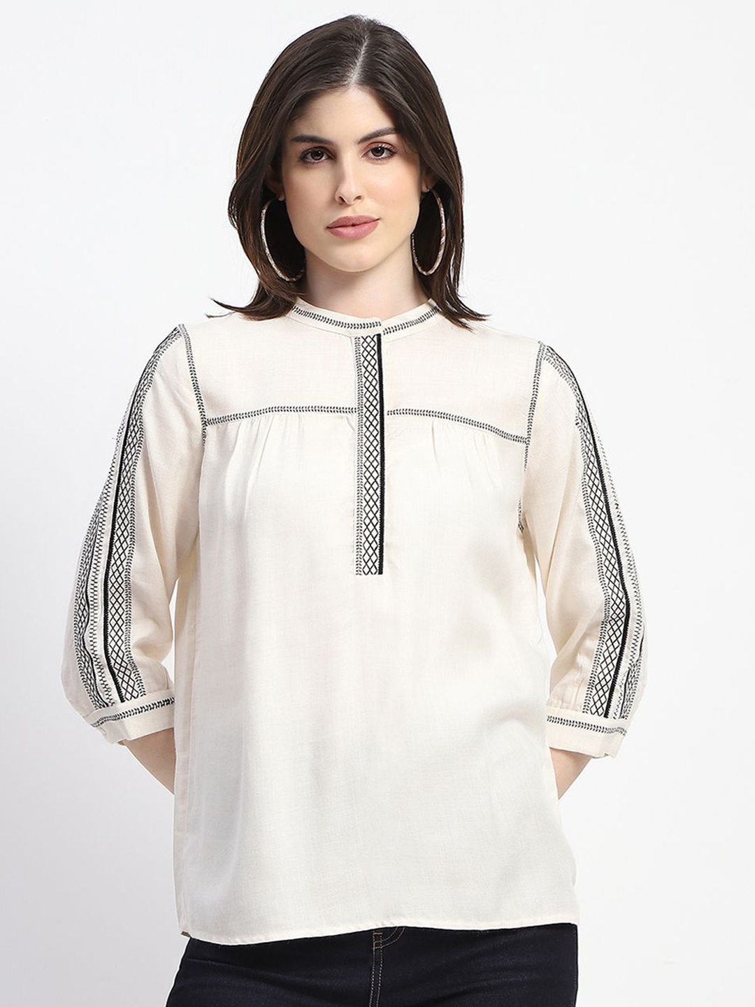 

Madame Women Solid Round Neck Top, Off white