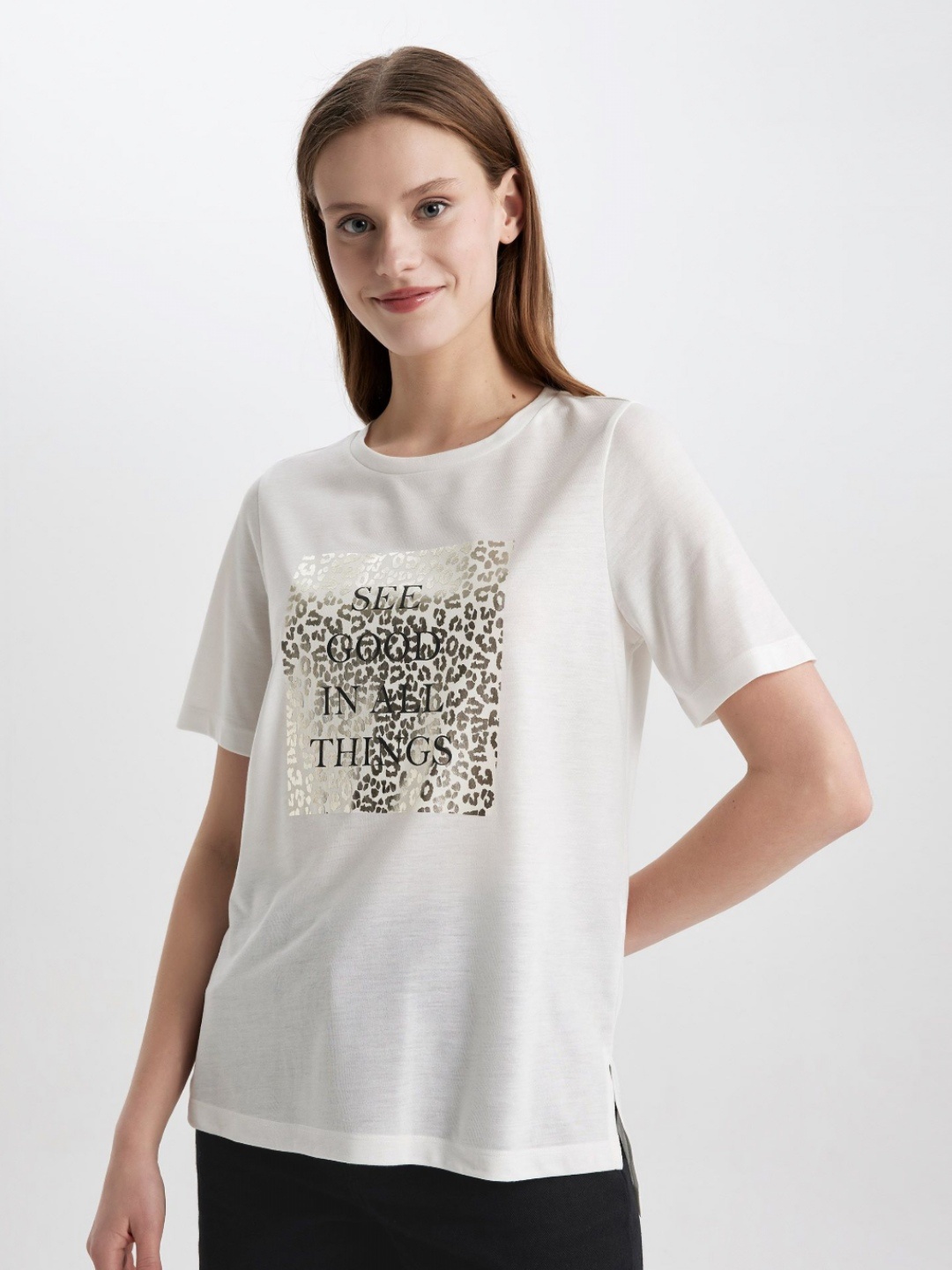 

DeFacto Women Printed T-shirt, Na
