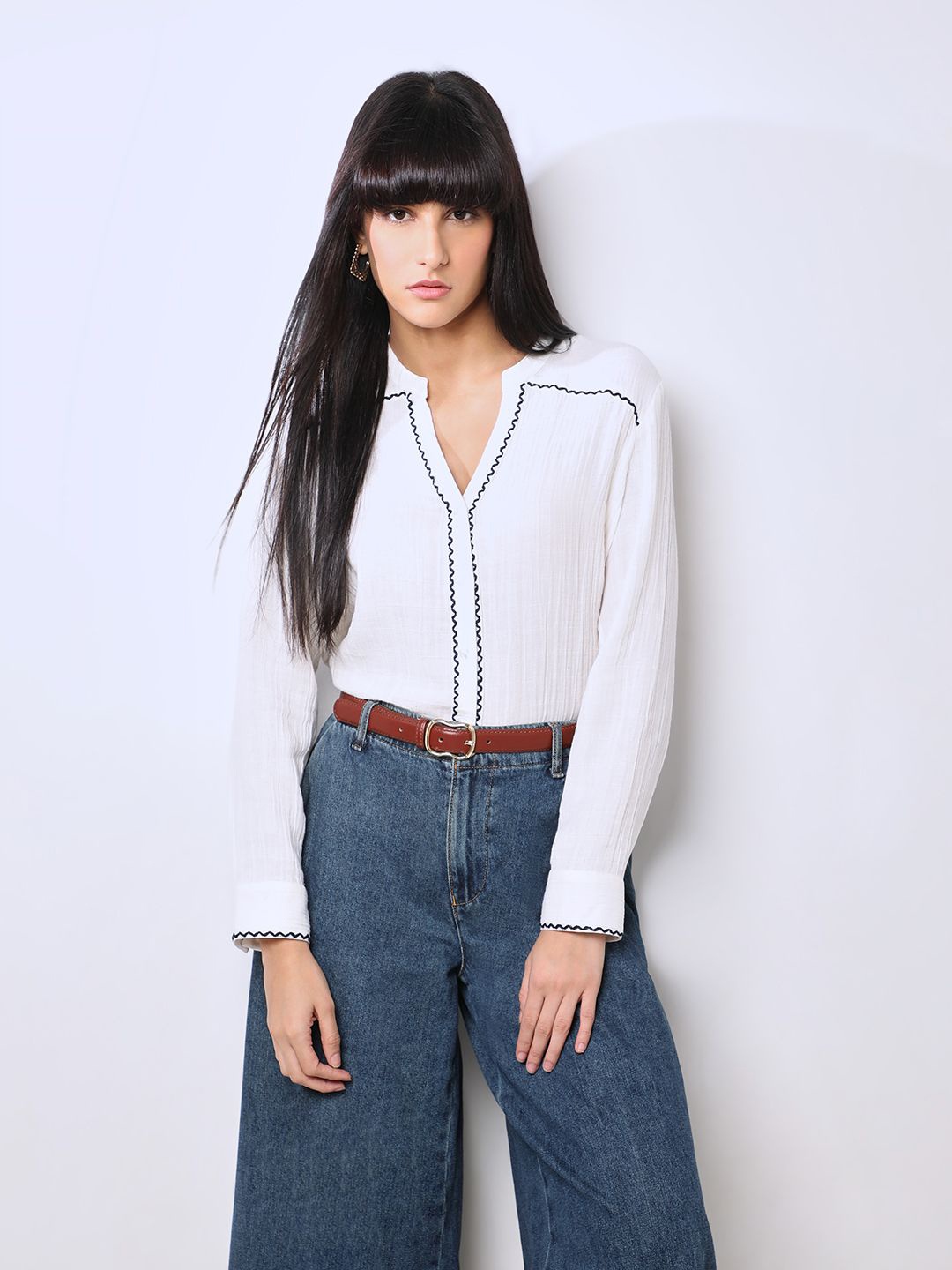 

Vero Moda Women Mandarin Collar Solid Cotton Casual Shirt, White