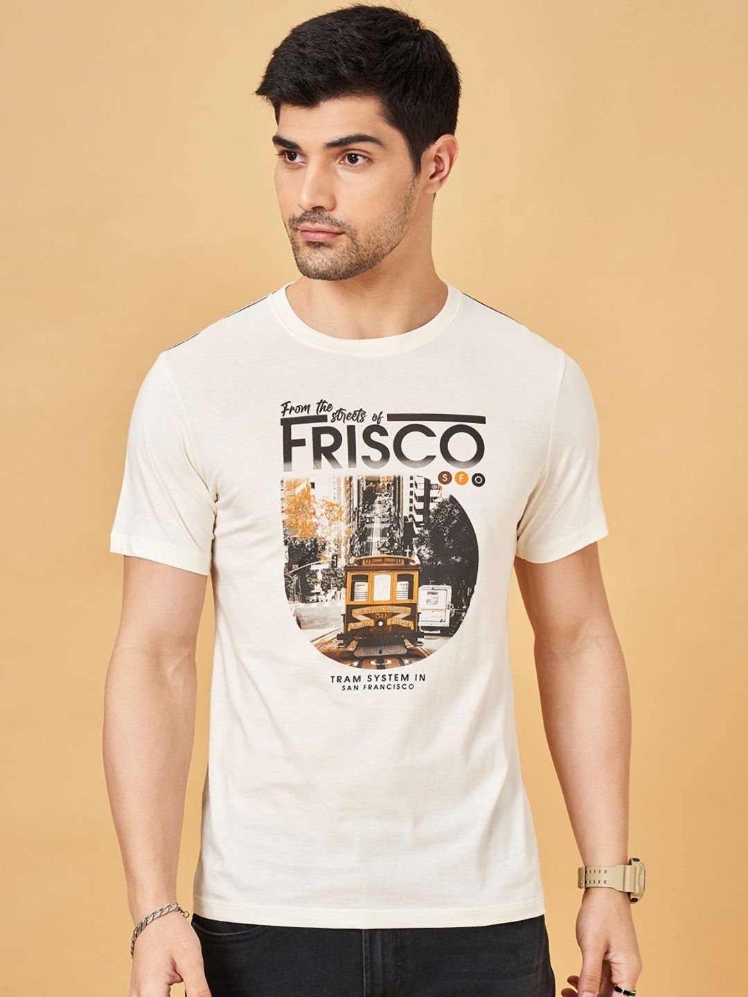 

SF JEANS by Pantaloons Men Graphic Printed Round Neck Cotton Slim Fit T-Shirt, Off white