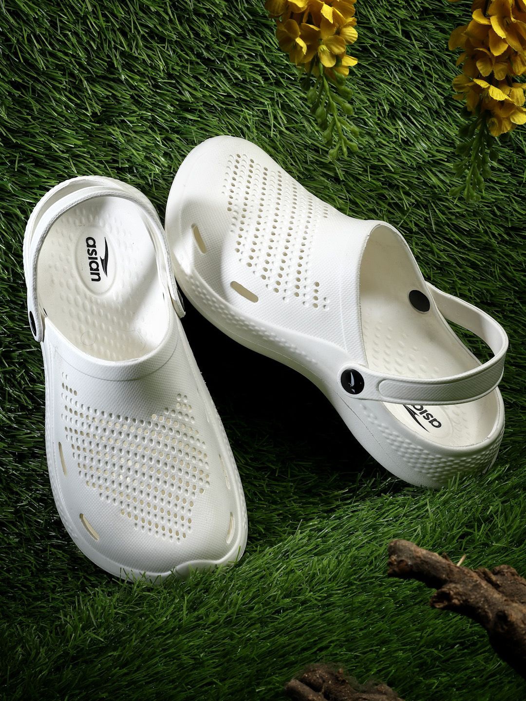 

ASIAN Men Rubber Clogs, White