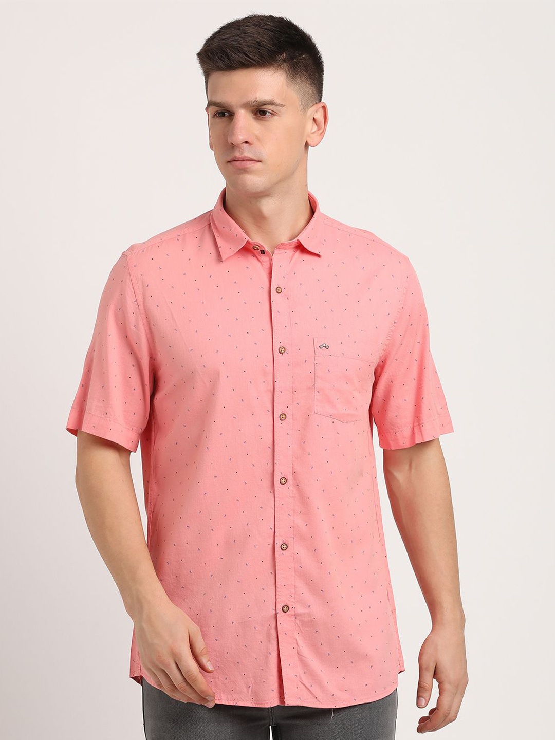 

Turtle Men Relaxed Micro Ditsy Printed Slim Fit Formal Shirt, Pink